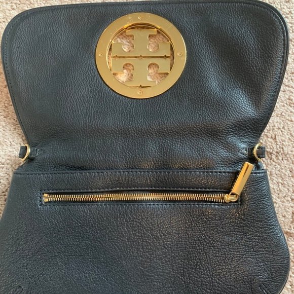 Tory Burch black crossbody - Picture 3 of 8